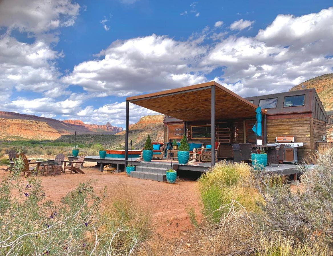 Zions Tiny Oasis Pensionat Virgin Exteriör bild